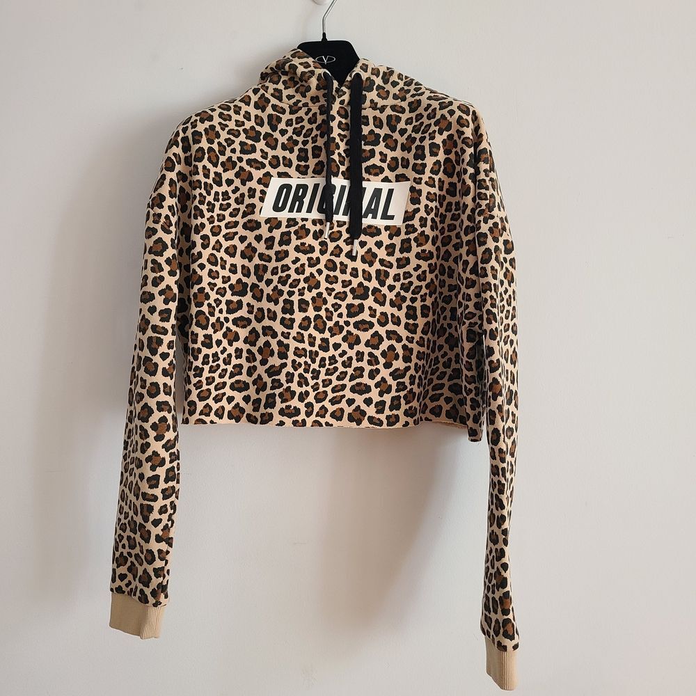 H&M Beige and Black Leopard Hoodie Size S